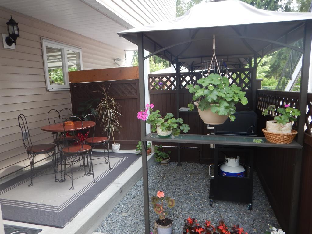 Clean And Quiet 2 Bdr 2 Bthr Private Entrance Entire Guests Suite Near Coquitlam Center Mall And Skytrain Exteriör bild